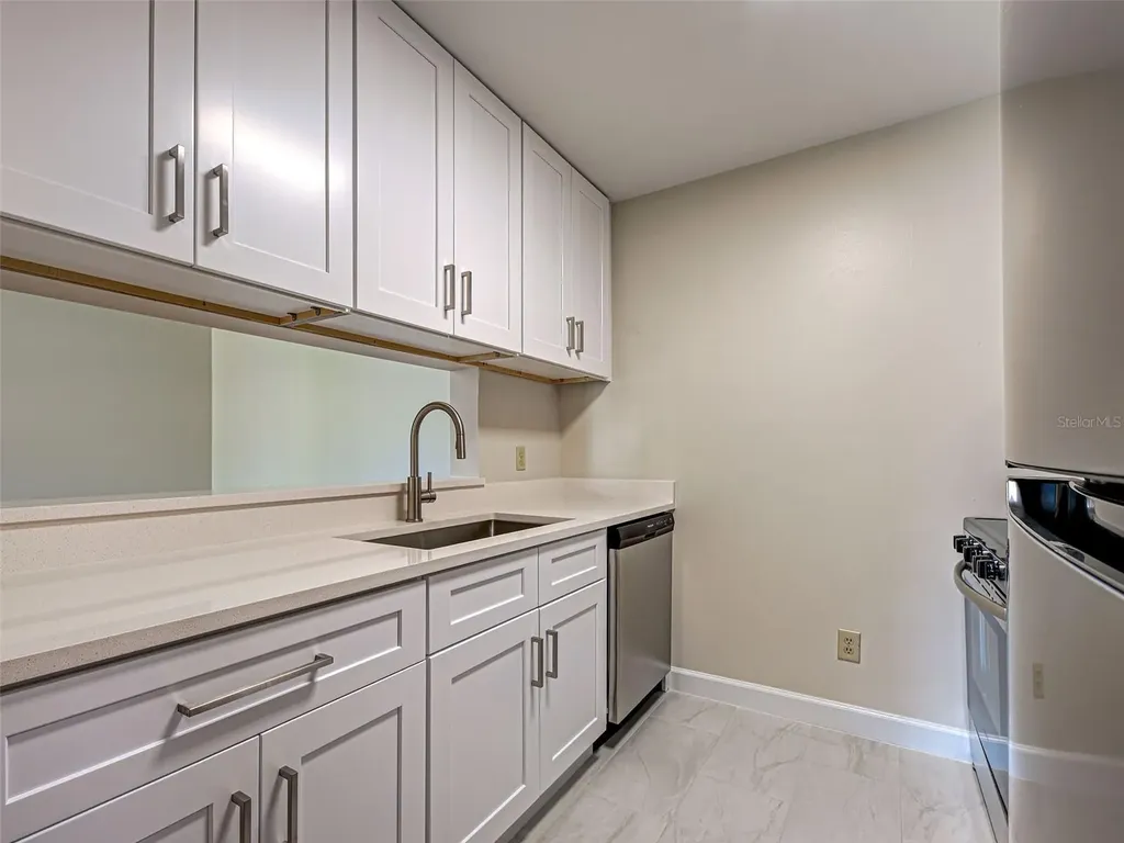 4008 Crockers Lake Boulevard Sarasota FL 34238