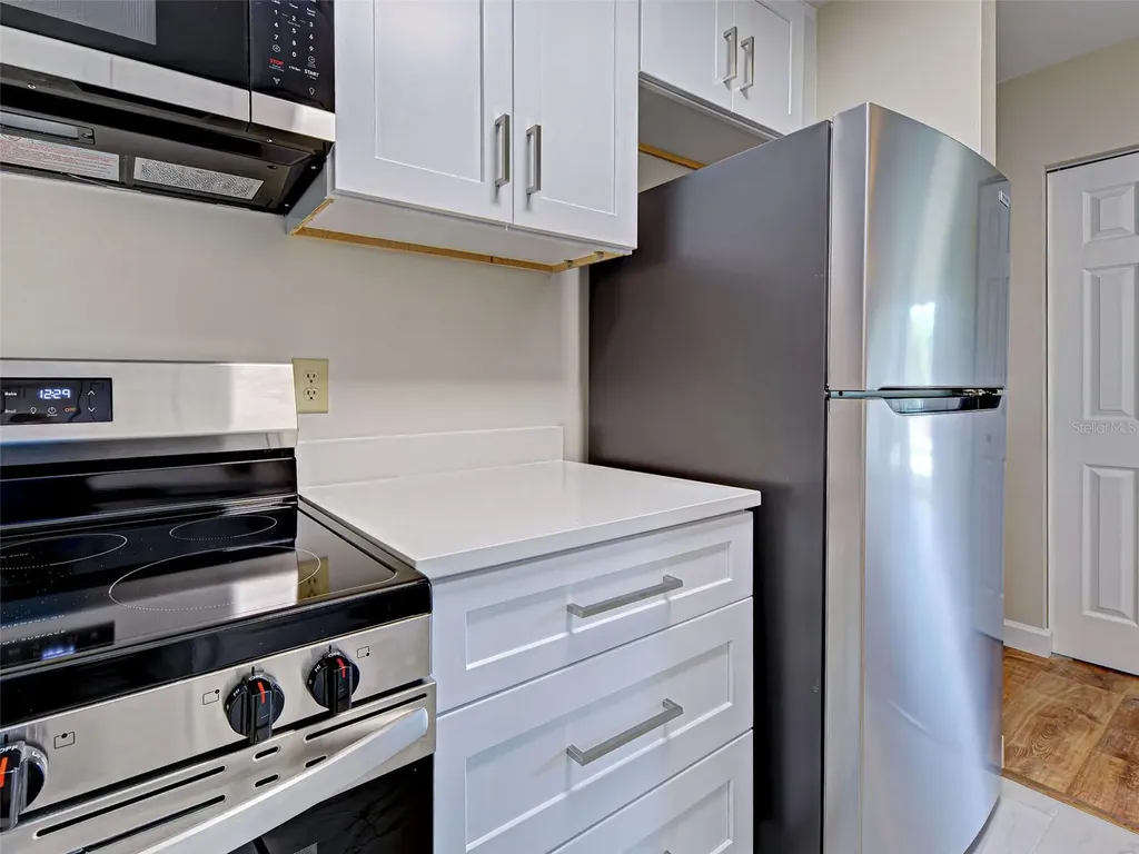 4008 Crockers Lake Boulevard Sarasota FL 34238