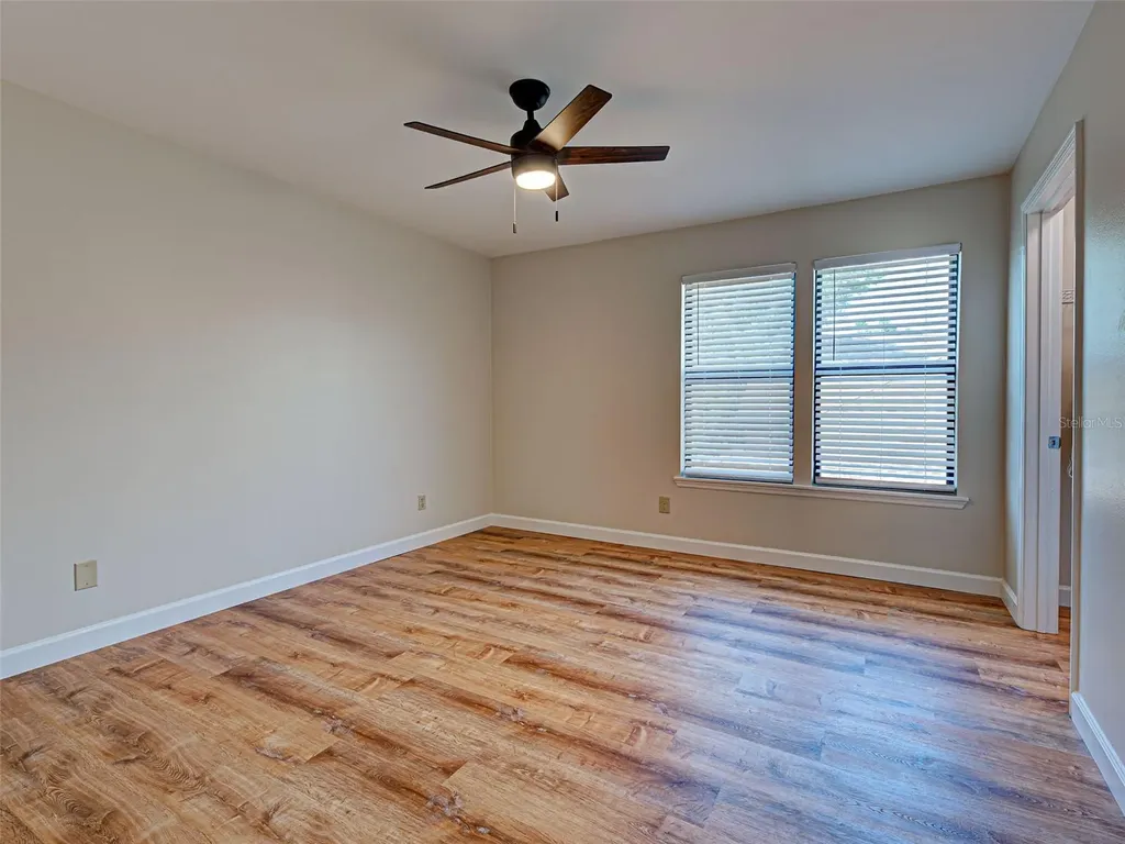 4008 Crockers Lake Boulevard Sarasota FL 34238