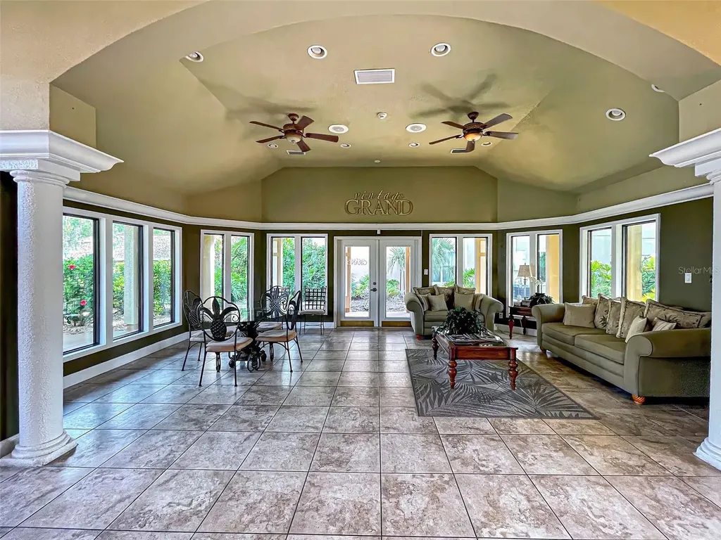 4008 Crockers Lake Boulevard Sarasota FL 34238