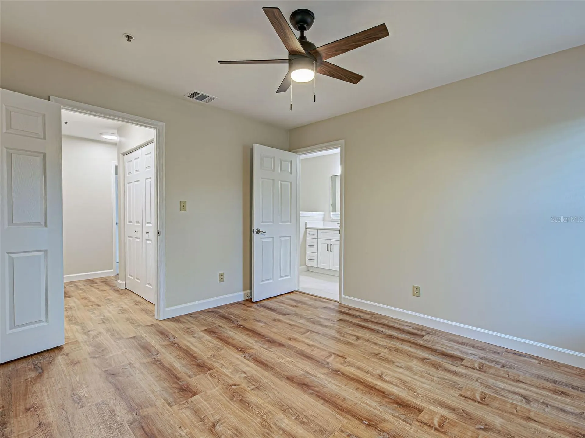 4008 Crockers Lake Boulevard Sarasota FL 34238