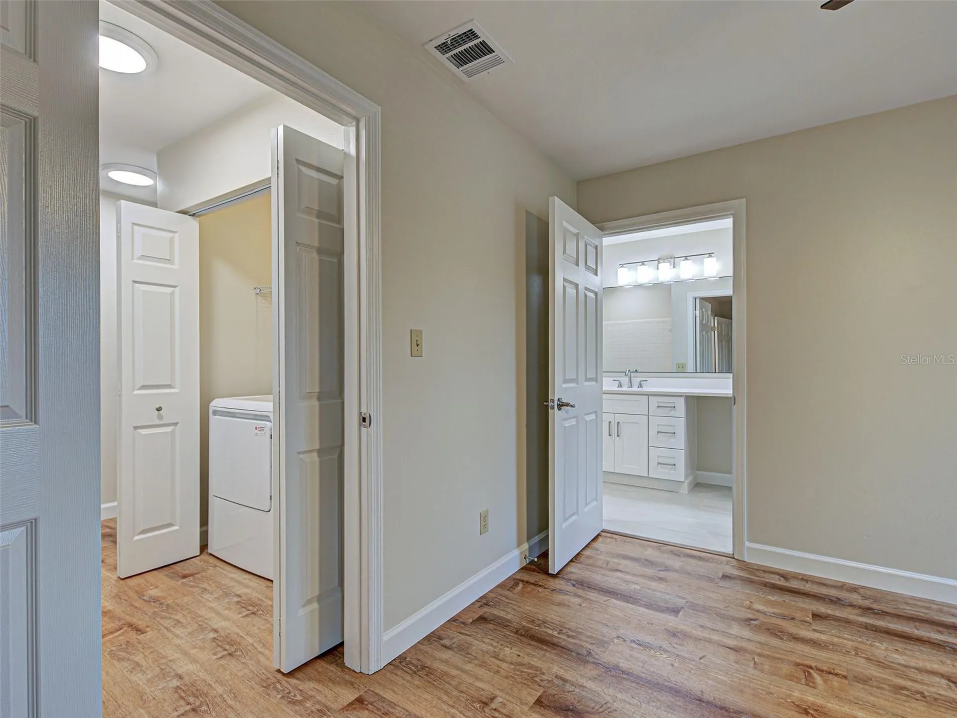 4008 Crockers Lake Boulevard Sarasota FL 34238