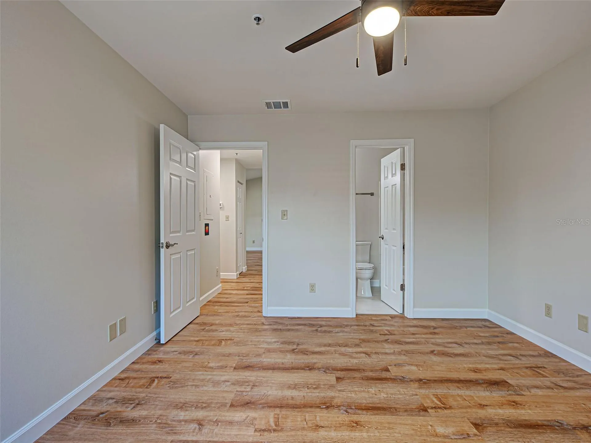 4008 Crockers Lake Boulevard Sarasota FL 34238