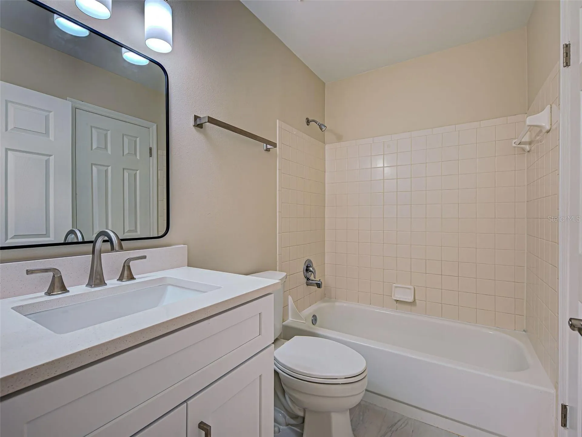 4008 Crockers Lake Boulevard Sarasota FL 34238