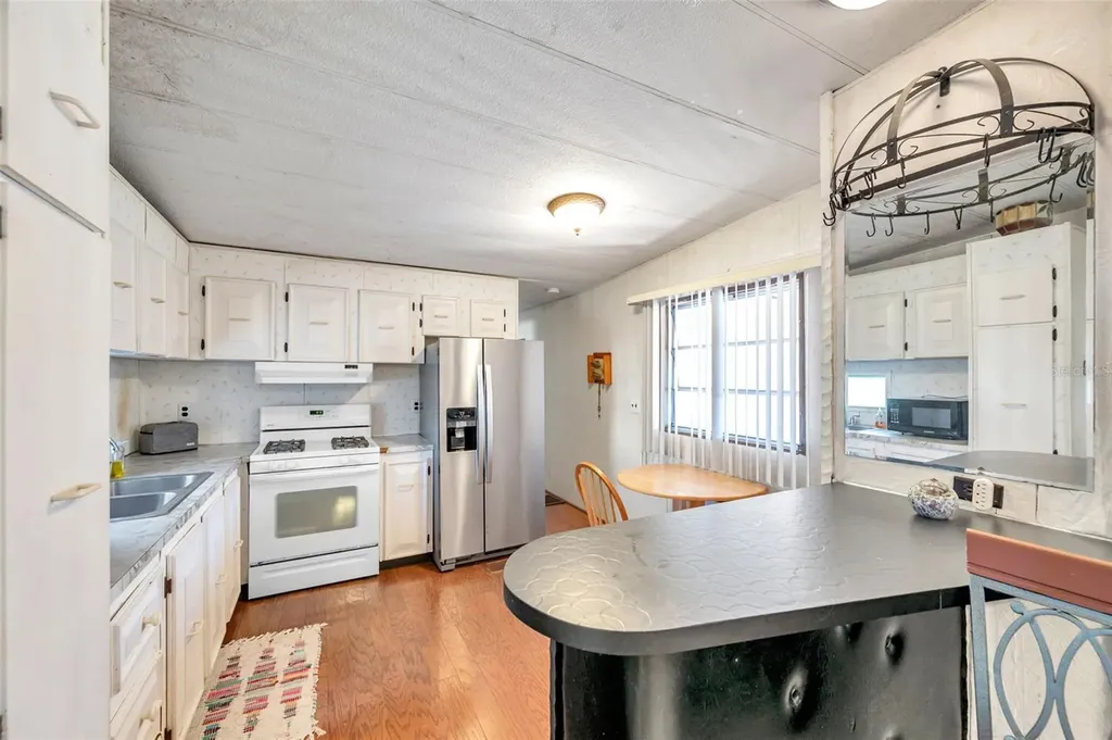 605 Mount Lancaster Avenue NE St Petersburg FL 33702