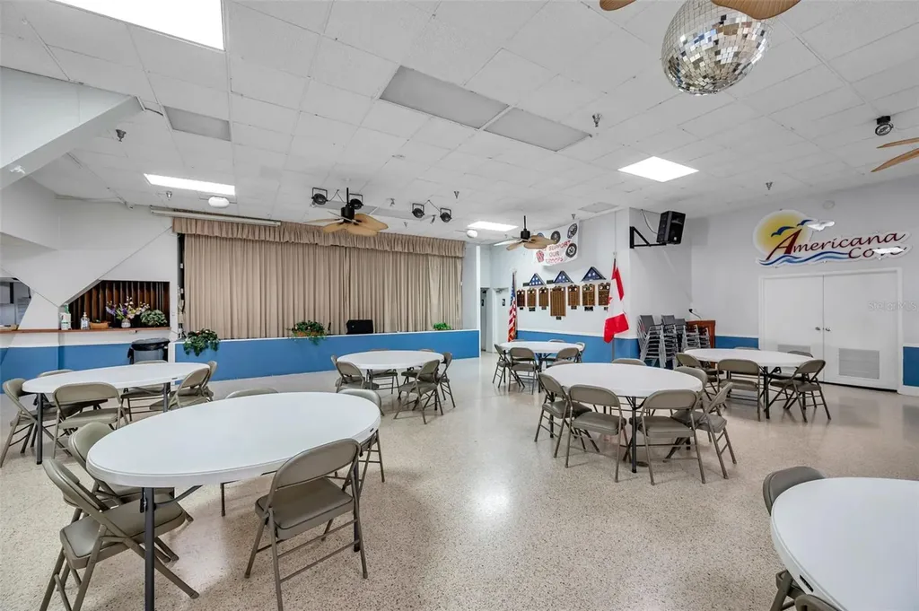 605 Mount Lancaster Avenue NE St Petersburg FL 33702