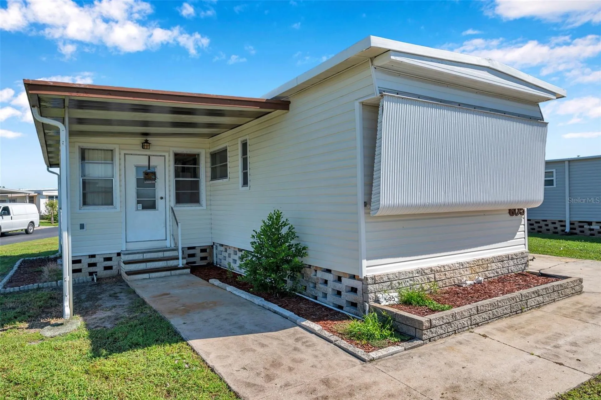 605 Mount Lancaster Avenue NE St Petersburg FL 33702