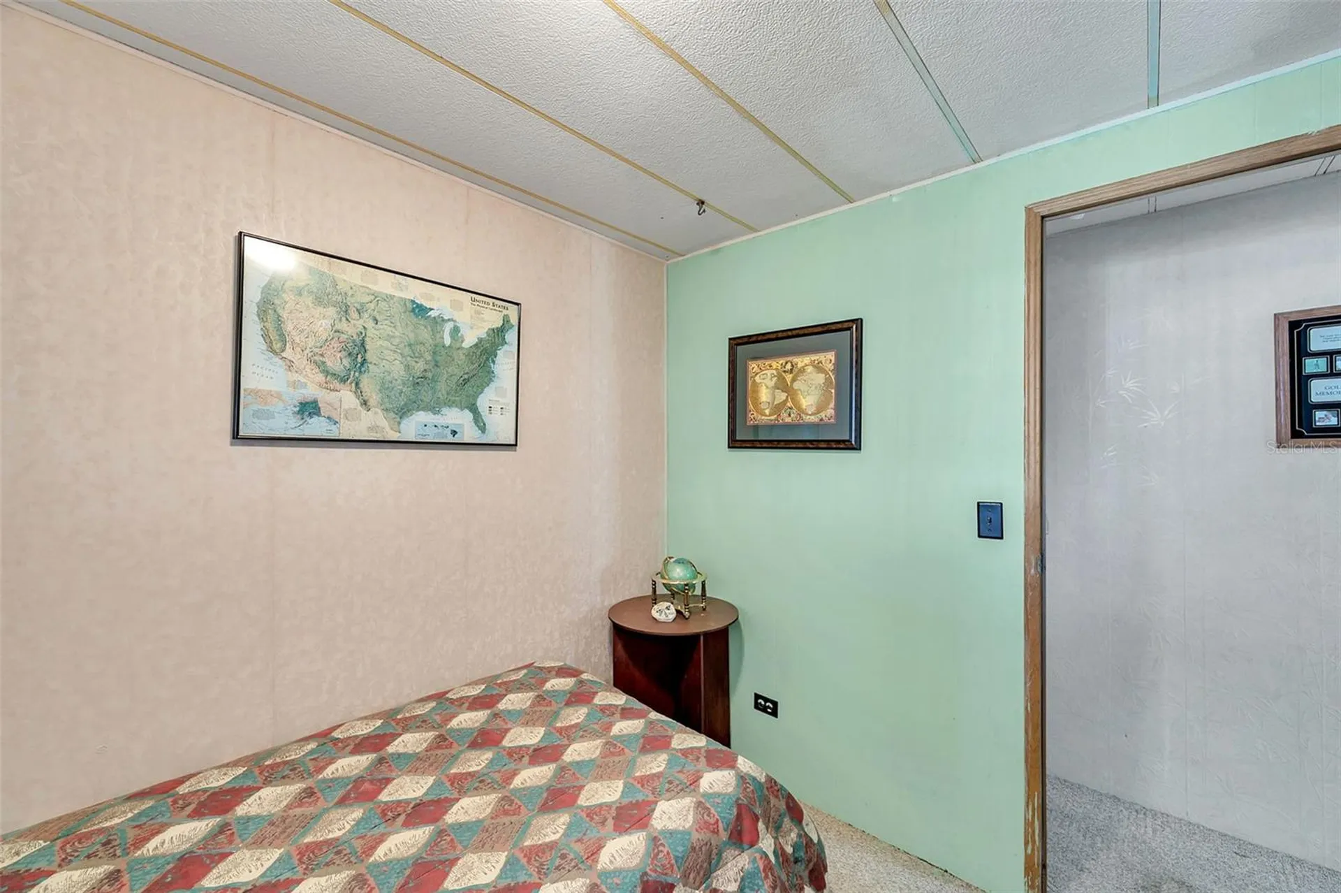 605 Mount Lancaster Avenue NE St Petersburg FL 33702