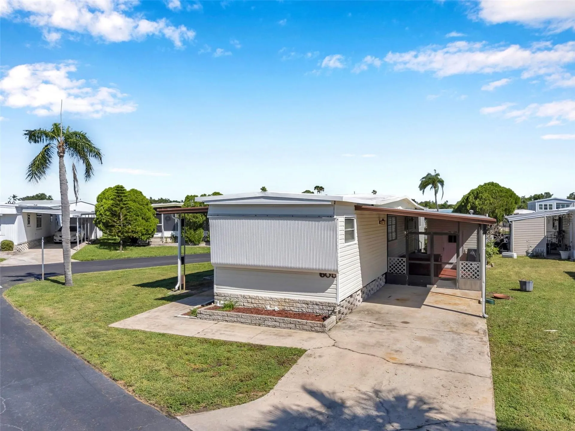 605 Mount Lancaster Avenue NE St Petersburg FL 33702