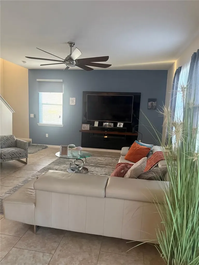 276 Drayton Avenue Davenport FL 33837