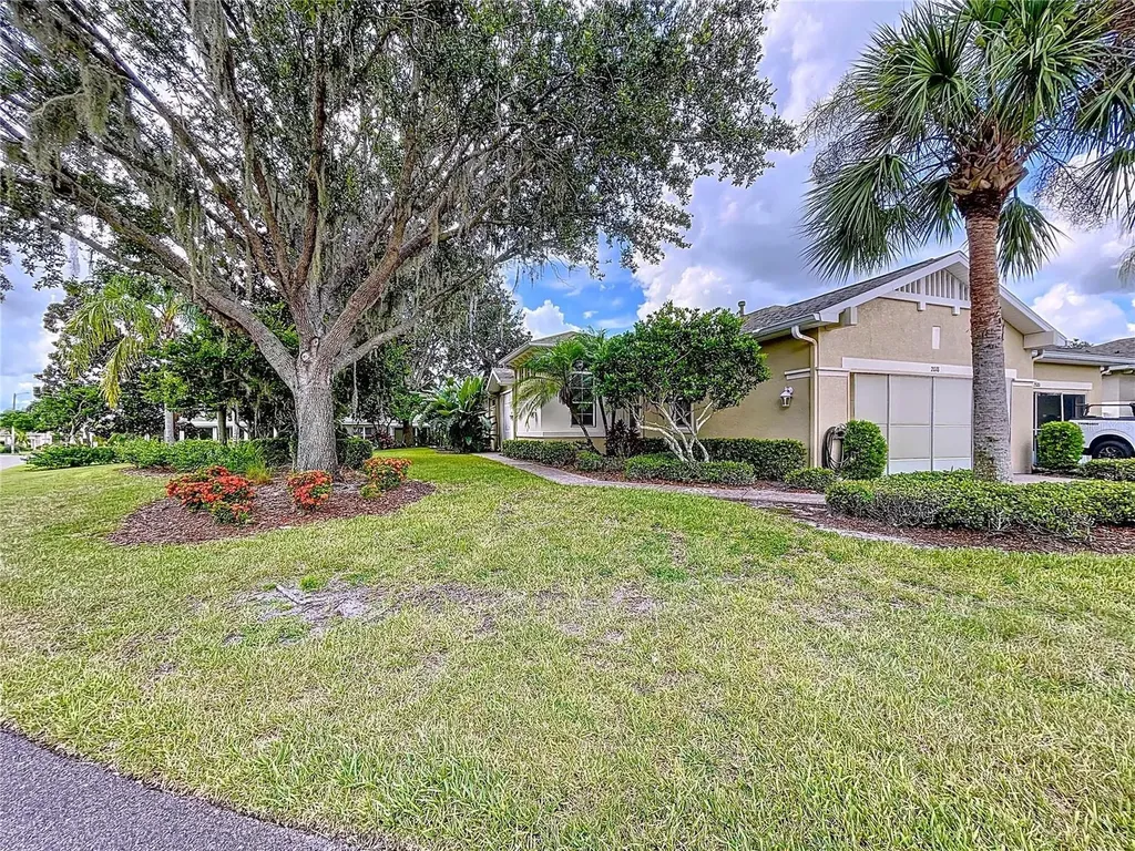 2018 Inverness Greens Drive Sun City Center FL 33573