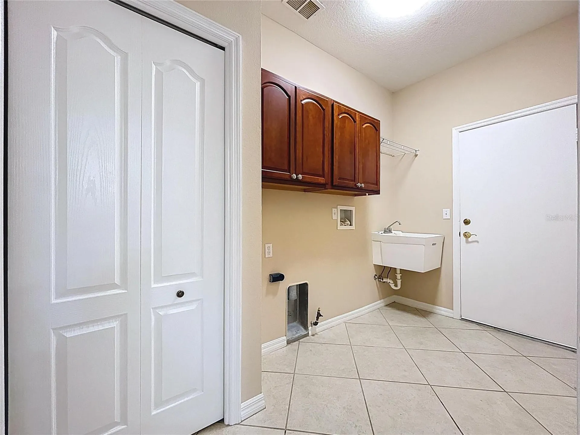 2018 Inverness Greens Drive Sun City Center FL 33573