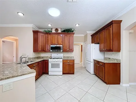 2018 Inverness Greens Drive Sun City Center FL 33573
