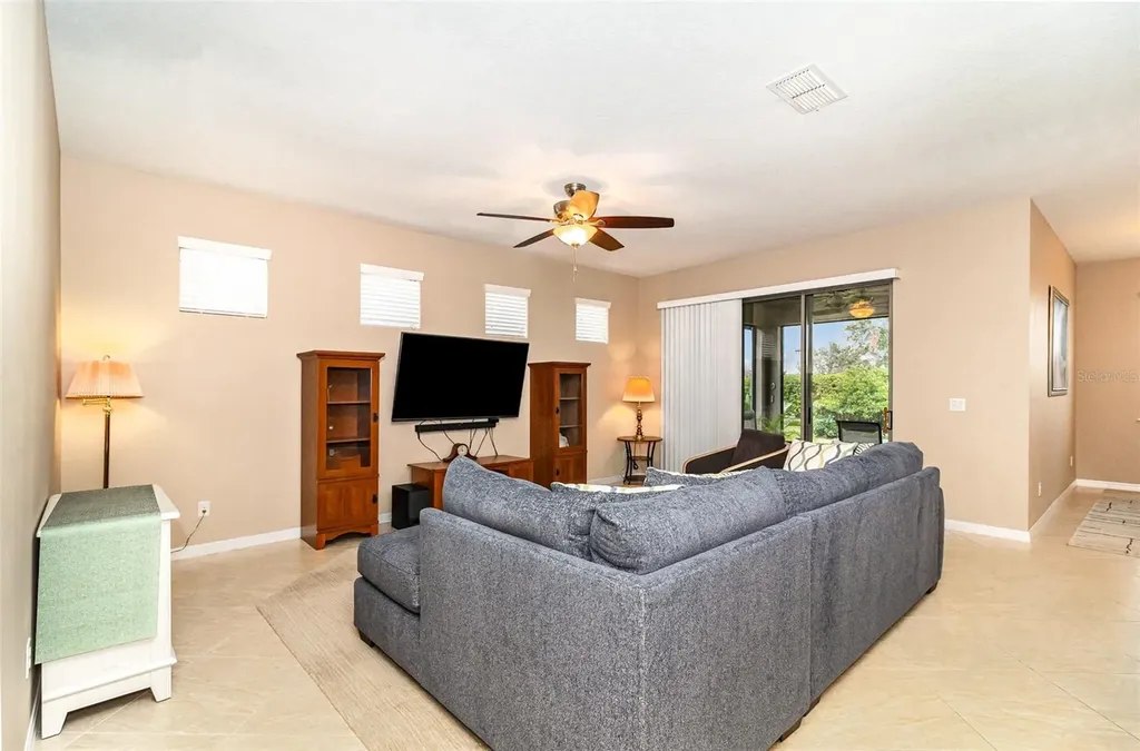 672 Cordoba Drive Davenport FL 33837