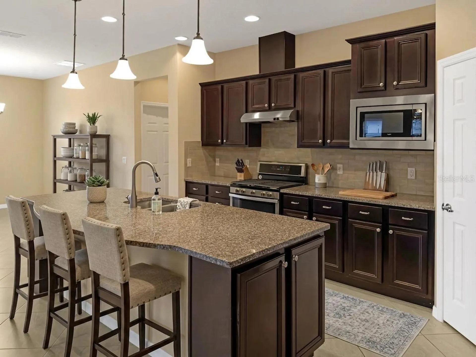 672 Cordoba Drive Davenport FL 33837