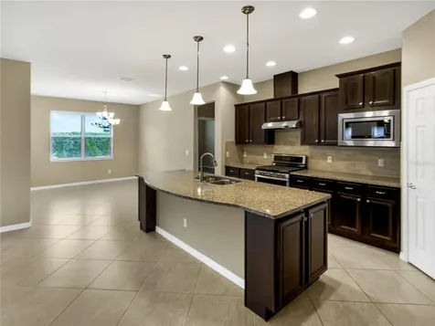 672 Cordoba Drive Davenport FL 33837