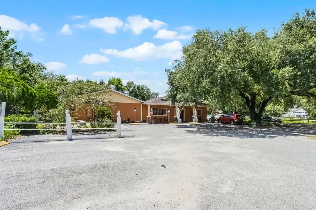 24929 County Road 42 Paisley FL 32767