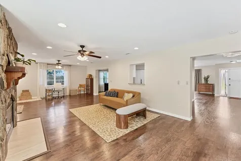 3503 Kingswood Drive Sarasota FL 34232