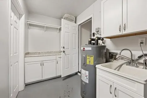 3503 Kingswood Drive Sarasota FL 34232