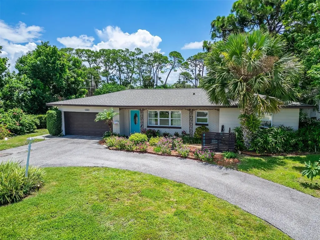 4100 Narvarez Way S St Petersburg FL 33712