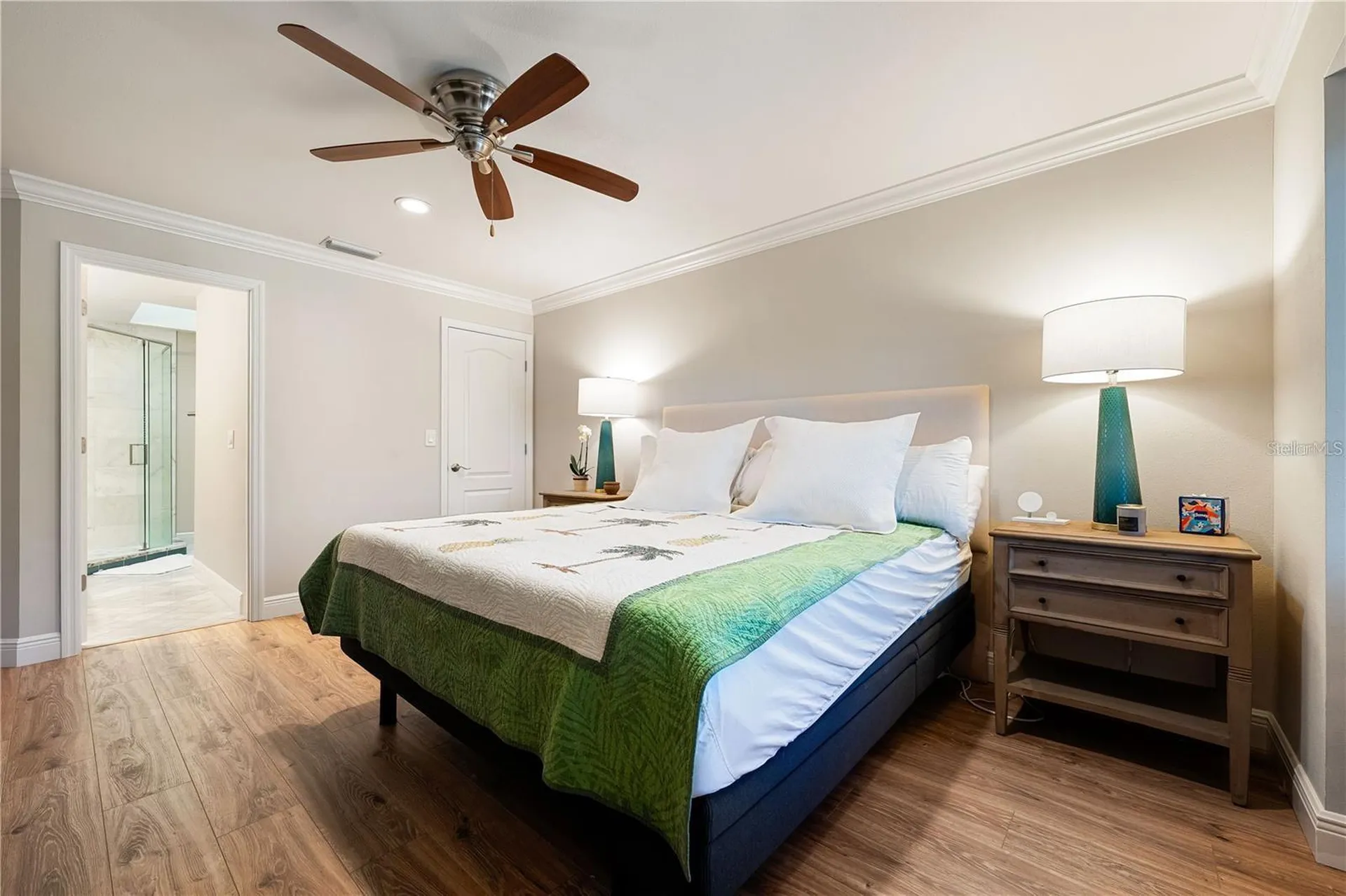 858 Hudson Avenue Sarasota FL 34236