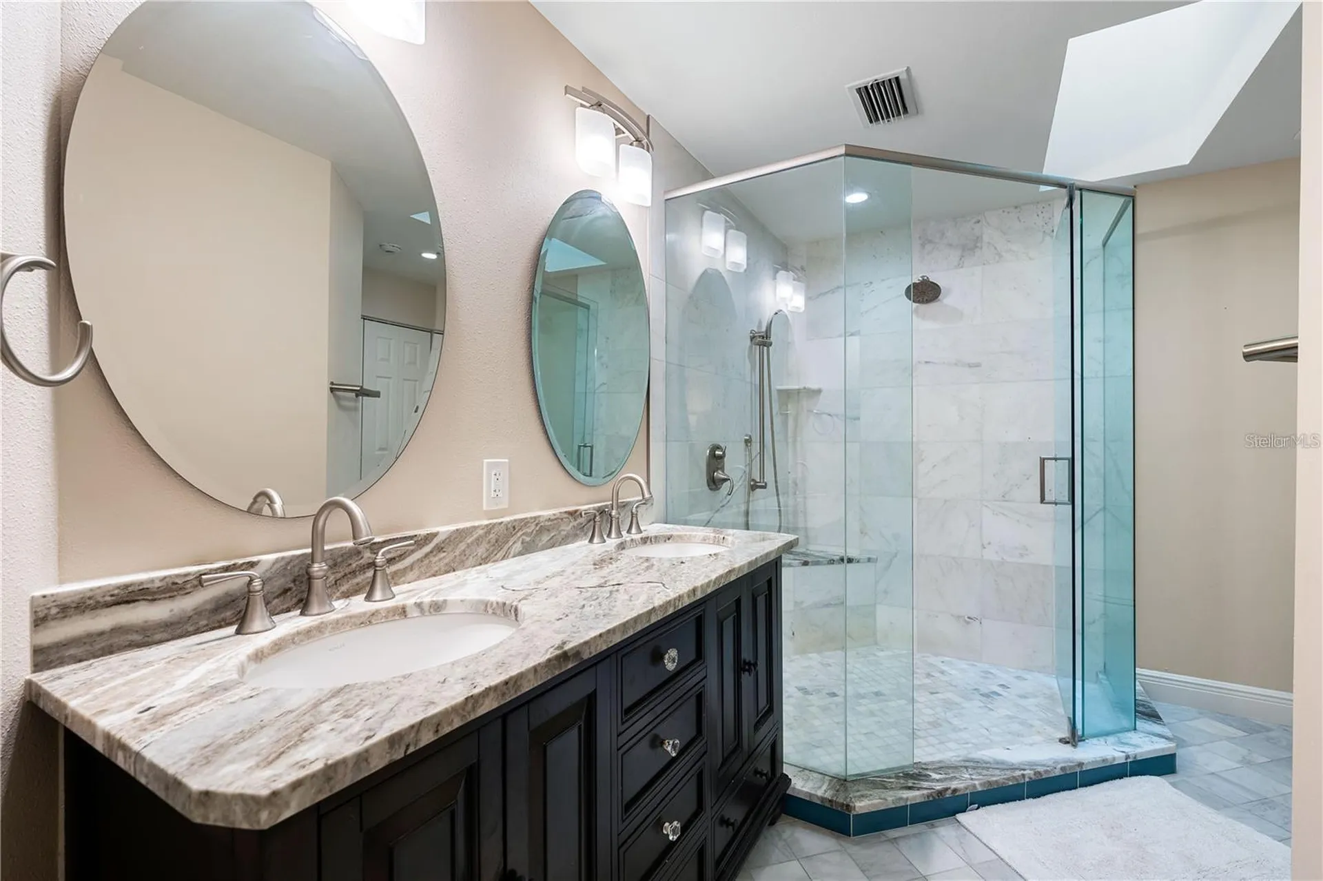 858 Hudson Avenue Sarasota FL 34236