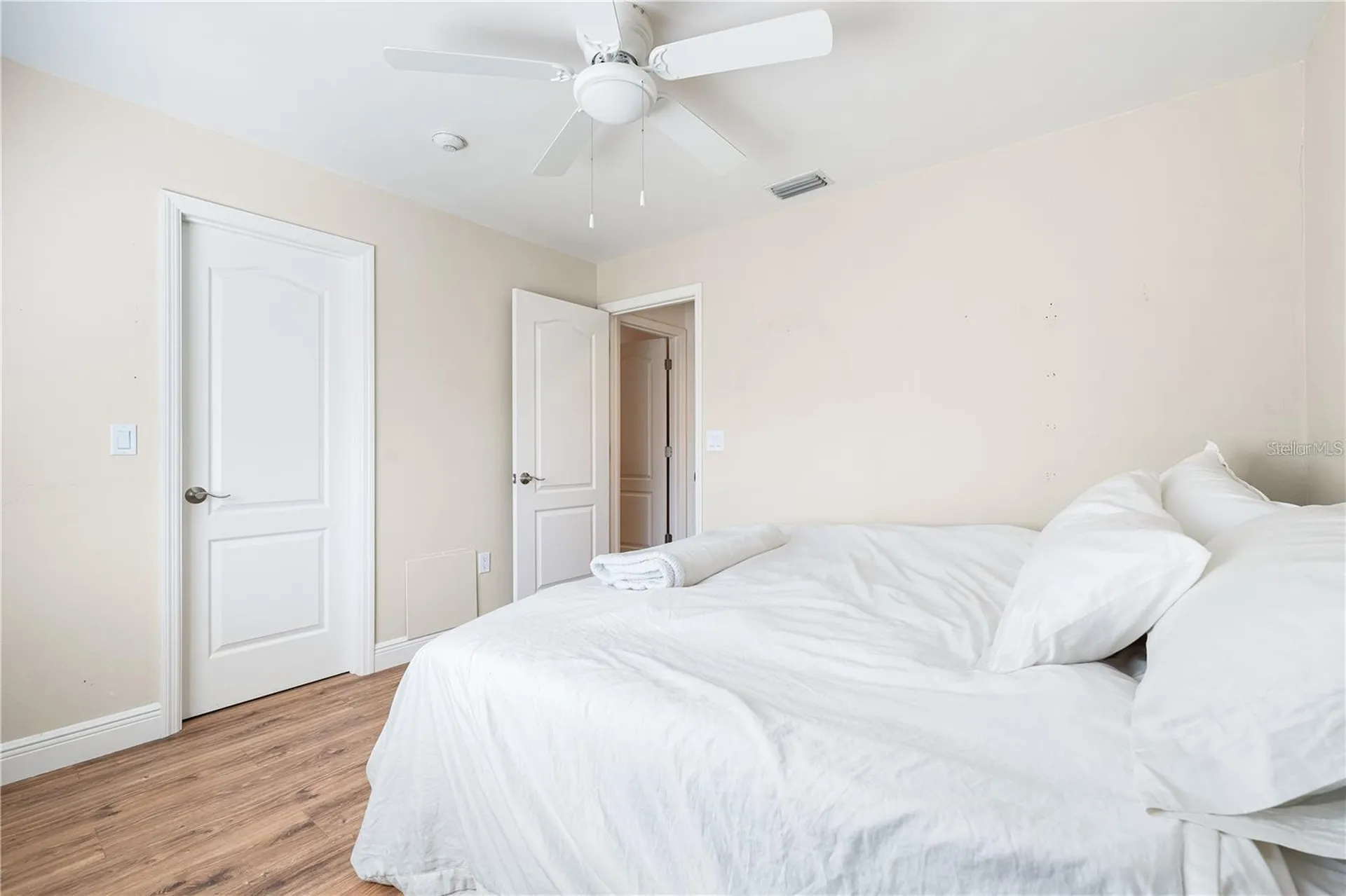 858 Hudson Avenue Sarasota FL 34236