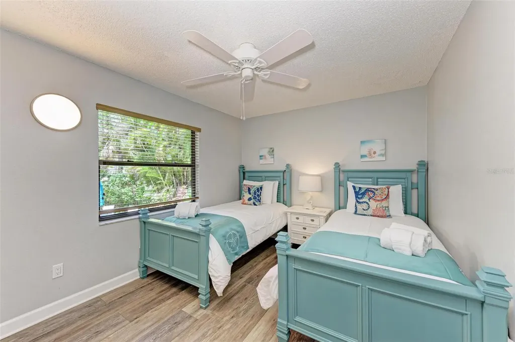 304 74th Street Holmes Beach FL 34217