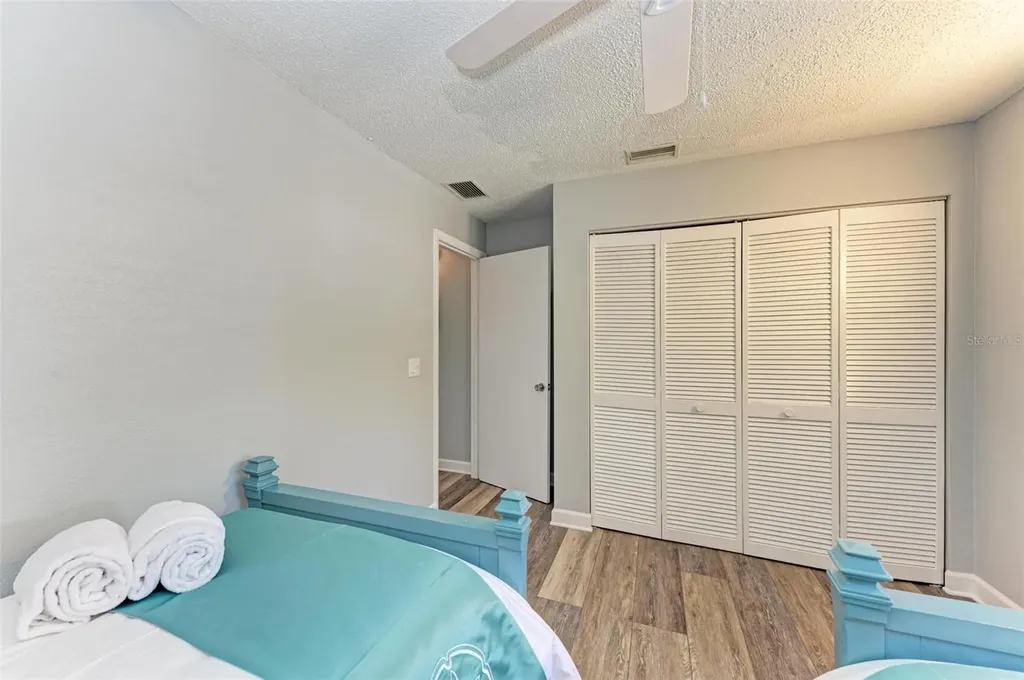 304 74th Street Holmes Beach FL 34217