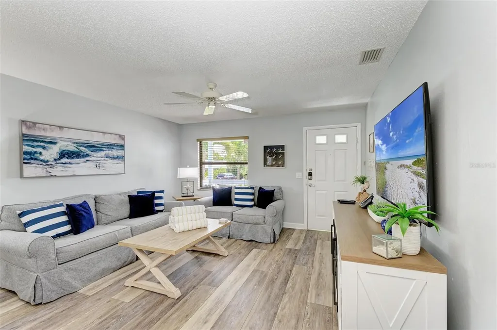 304 74th Street Holmes Beach FL 34217