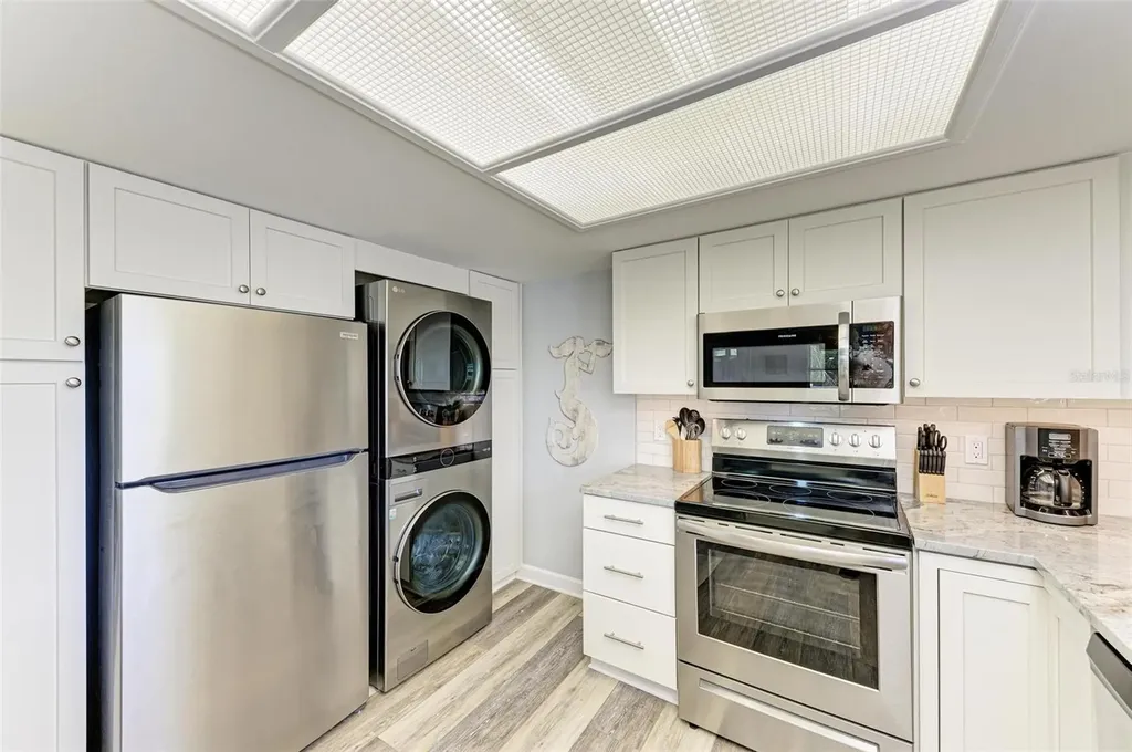 304 74th Street Holmes Beach FL 34217