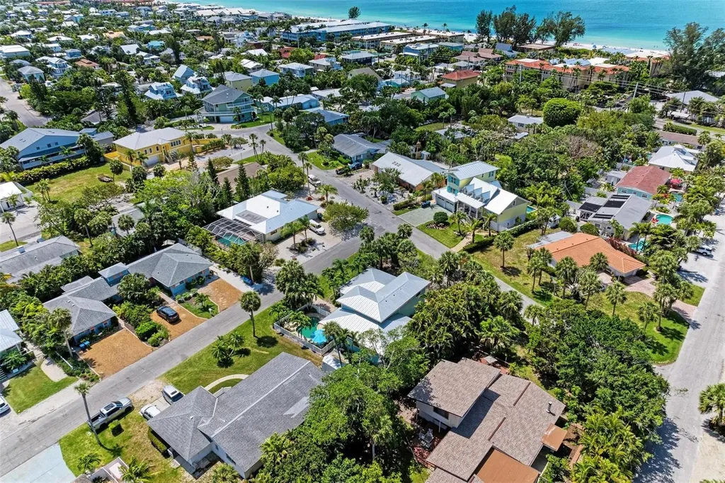 304 74th Street Holmes Beach FL 34217