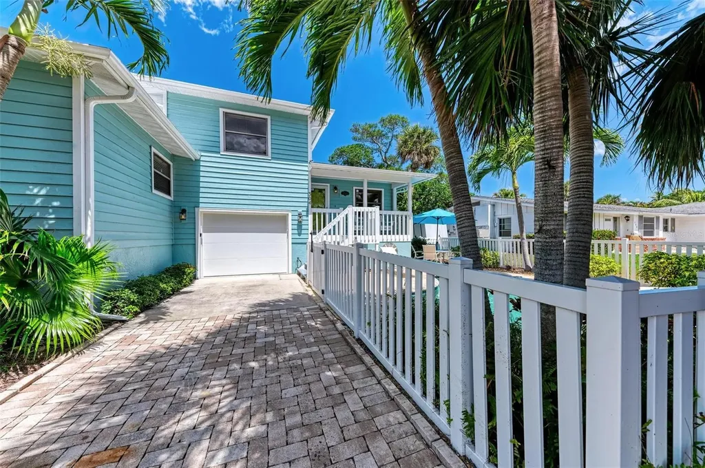 304 74th Street Holmes Beach FL 34217