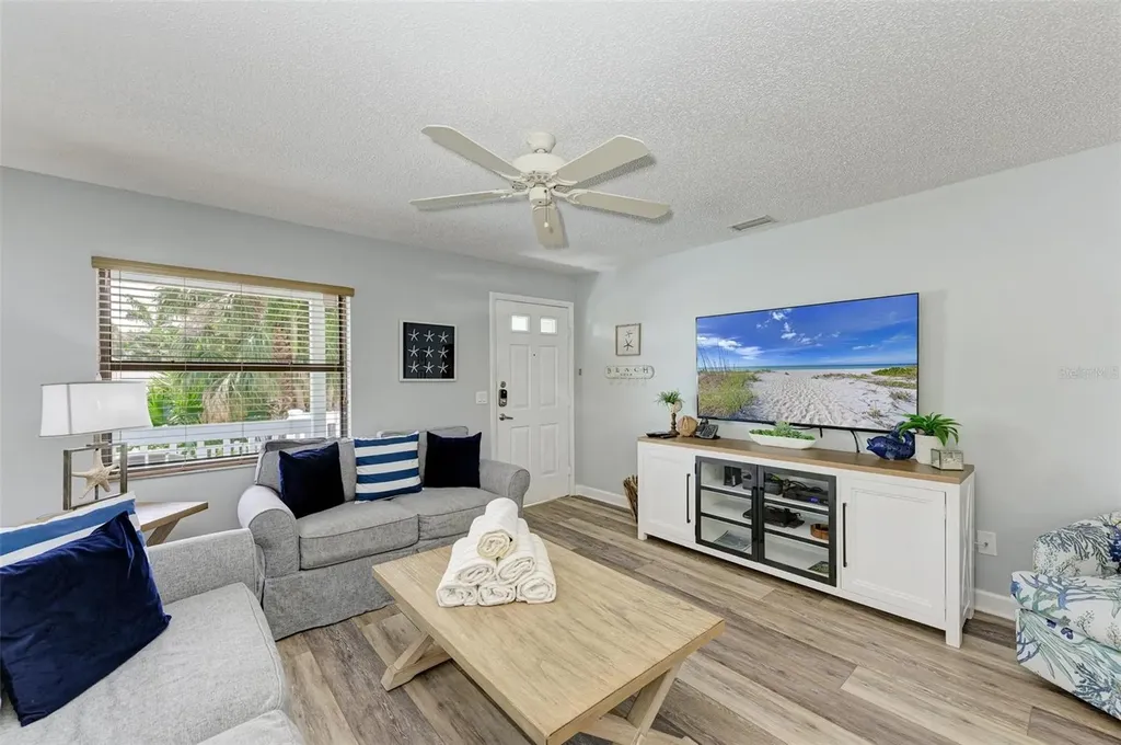 304 74th Street Holmes Beach FL 34217