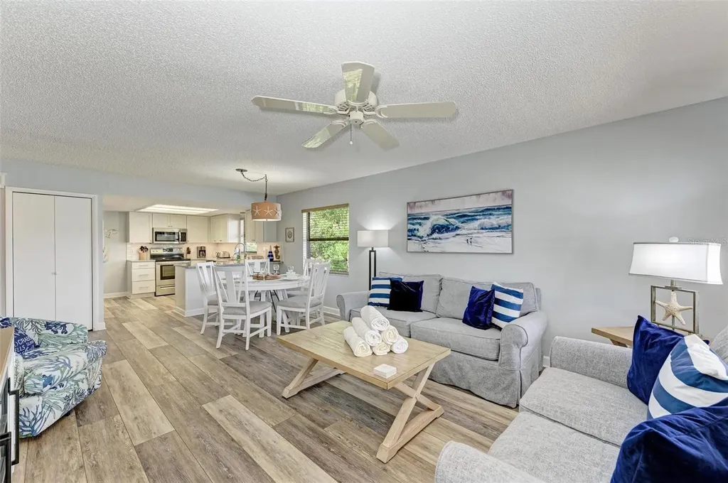 304 74th Street Holmes Beach FL 34217