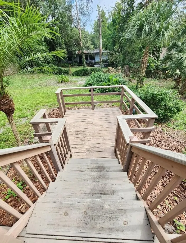 546 Alpine Street Altamonte Springs FL 32701