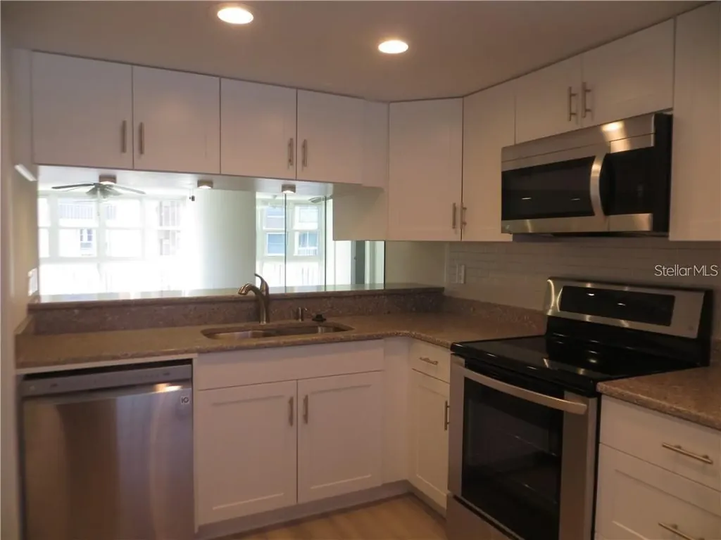 121 Island Way Clearwater Beach FL 33767