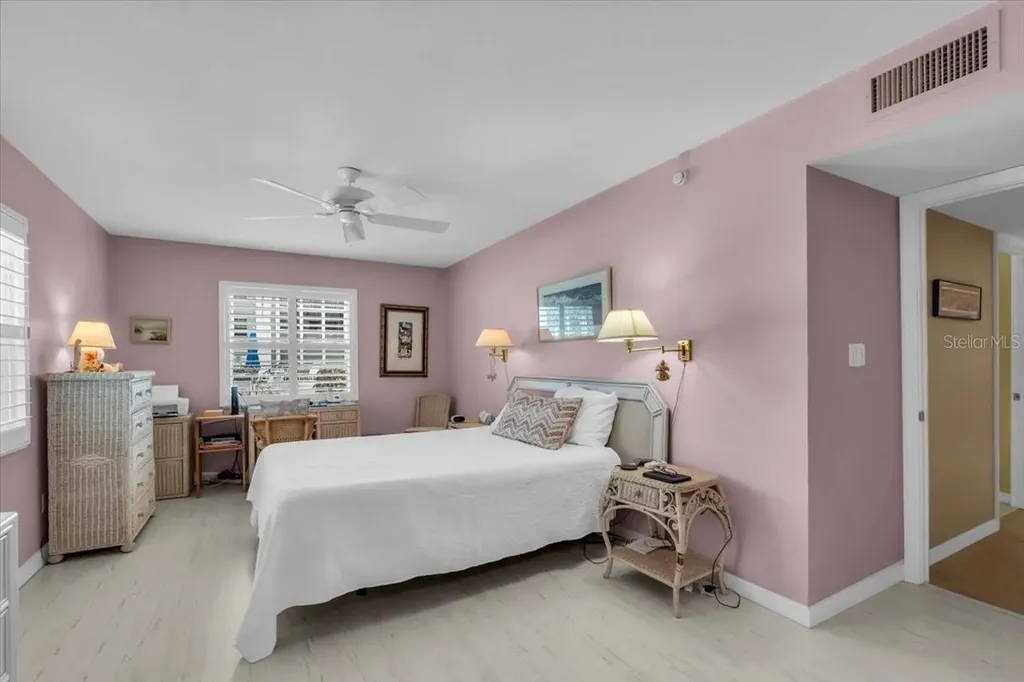 100 The Esplanade N Venice FL 34285