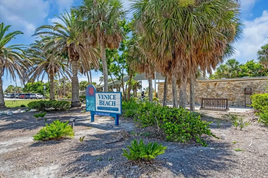 100 The Esplanade N Venice FL 34285