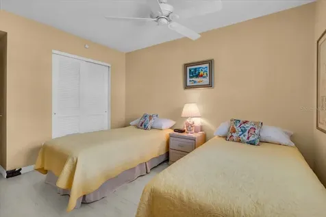 100 The Esplanade N Venice FL 34285