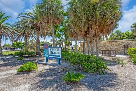 100 The Esplanade N Venice FL 34285