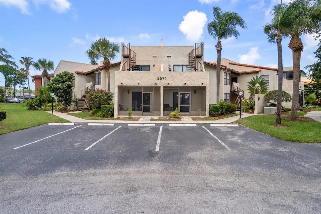 2571 Cyprus Drive Palm Harbor FL 34684