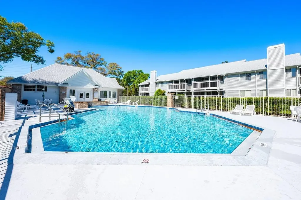 2025 Eastbourne Way Orlando FL 32812