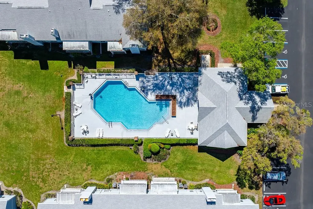 2025 Eastbourne Way Orlando FL 32812