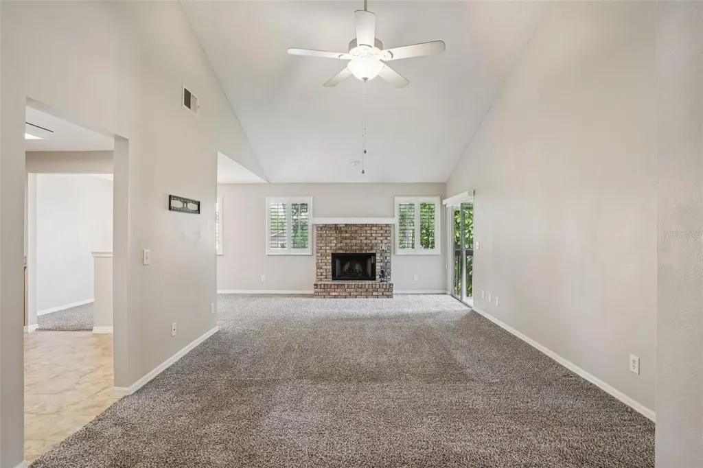 2025 Eastbourne Way Orlando FL 32812
