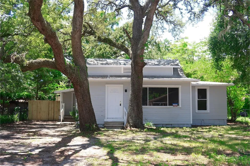 10012 N 10th Street Tampa FL 33612