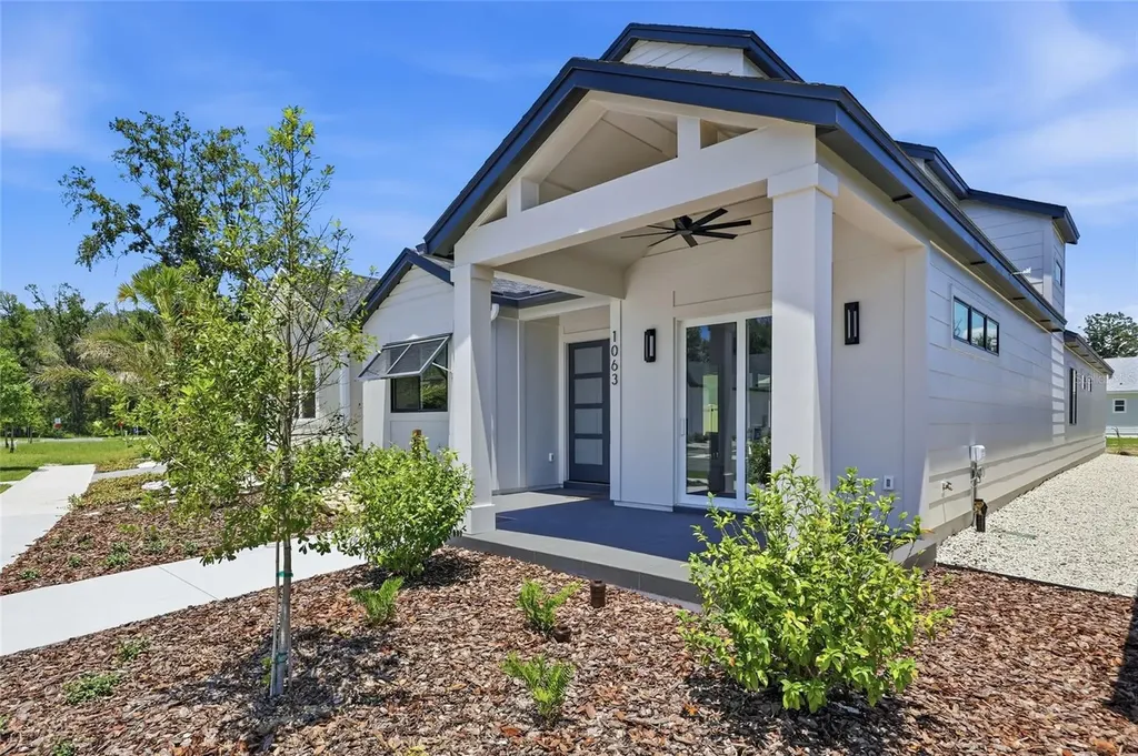 1063 SW 135 Drive Newberry FL 32669