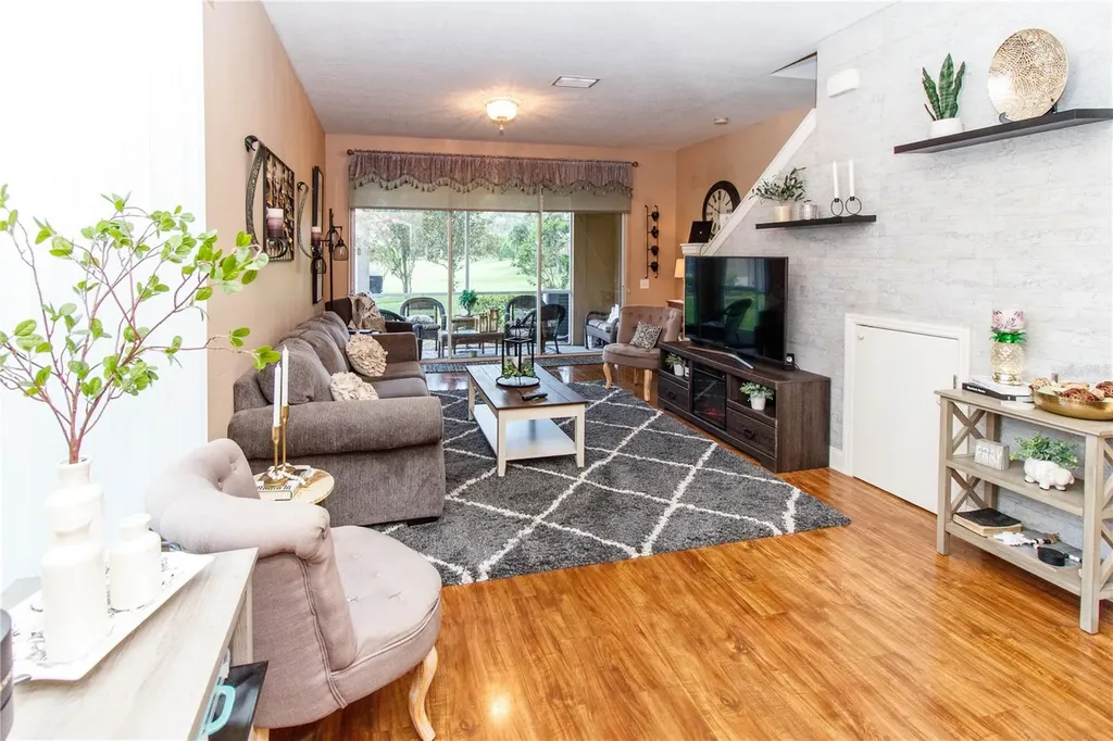 9802 Blue Palm Way Tampa FL 33610