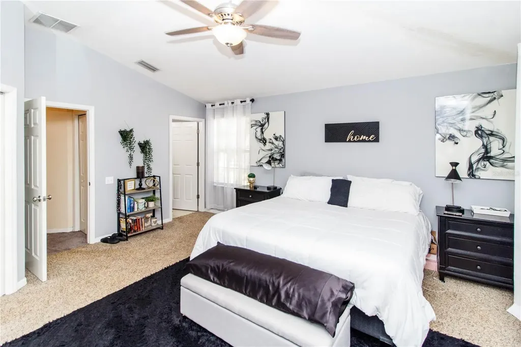 9802 Blue Palm Way Tampa FL 33610