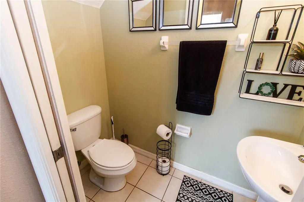 9802 Blue Palm Way Tampa FL 33610